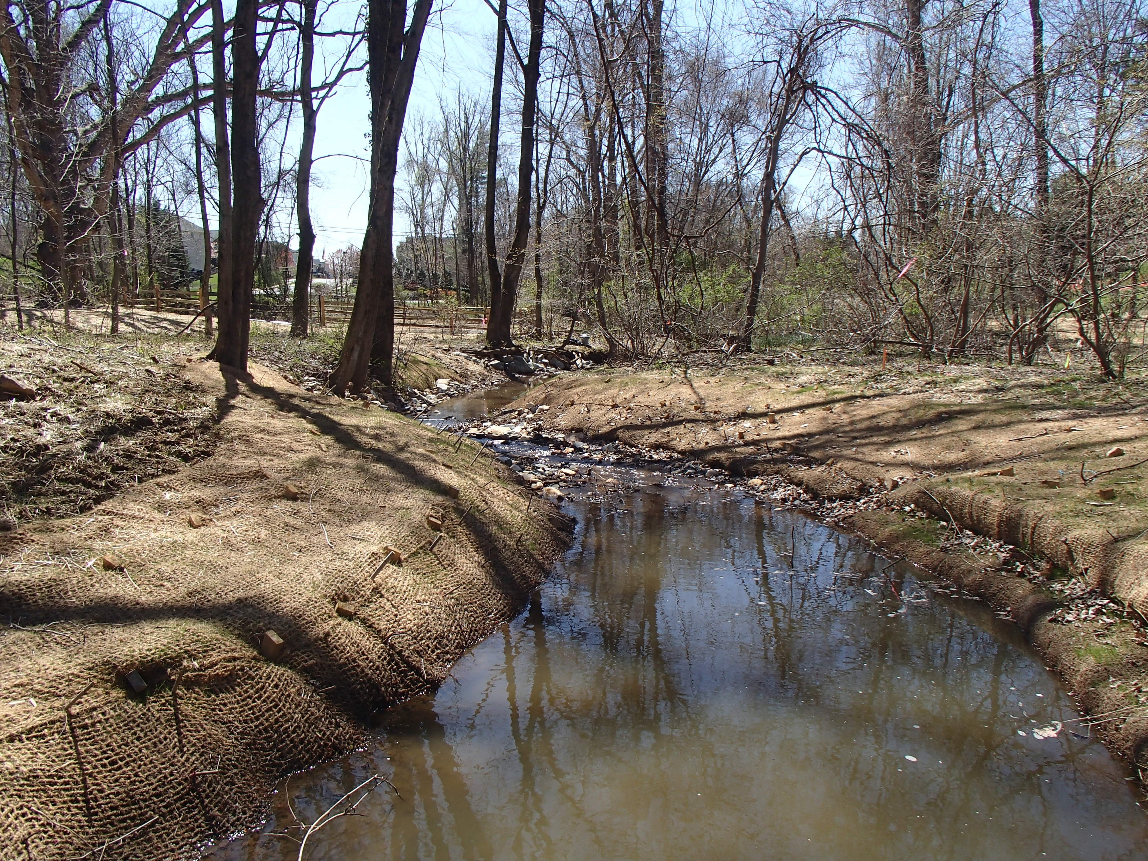 Field photo showing stream conditions at site ATKI_003_X_2016_Midpoint downstream